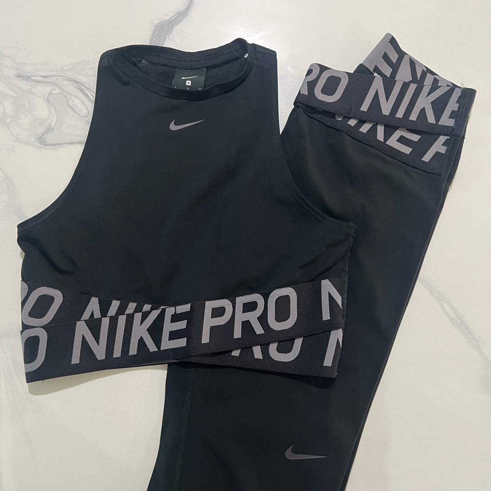 Nike Black and Gray Pro Activewear Set